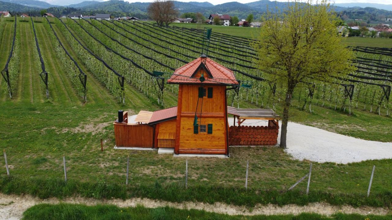 Villa Unique Wooden Holiday House In Nature Lukovica pri Domžalah Exterior foto