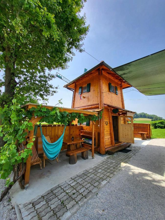 Villa Unique Wooden Holiday House In Nature Lukovica pri Domžalah Exterior foto